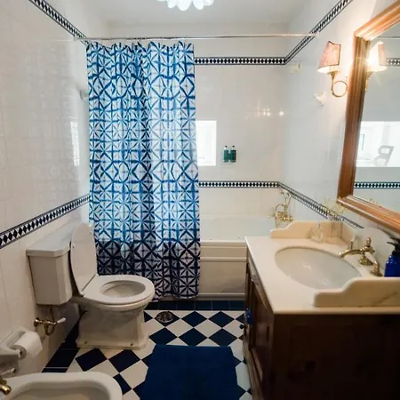 مزرعة للإقامة Quinta Dos Lameiros *